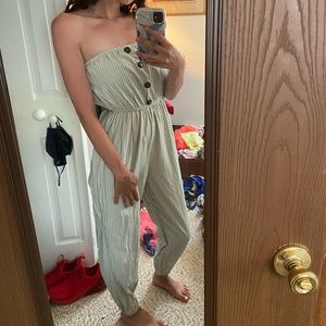 SHEIN Sleeveless Jumpsuit